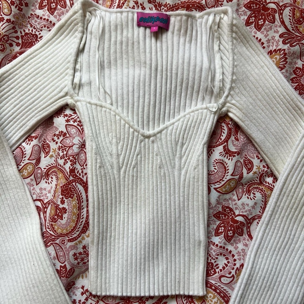Edikted Ribbed Knit Sweater - Picture 3 of 4